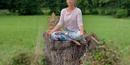 Yogakurs - geeignet für: Männer - Nordrhein-Westfalen - Stille in der Natur finden  - Yoga in der Natur , Outdoor Yoga