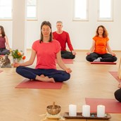 Yoga - Yogakurs "Hatha Yoga mit Tiefenentspannung"