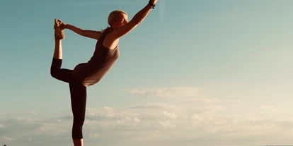 Yogakurs - spezielle Yogaangebote: Yogatherapie - Deutschland - Vinyasa Yoga Online