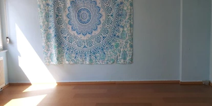 Yoga course - geeignet für: Dickere Menschen - Wiesbaden Nordost - Ein Blick in meinen Yoga-Raum in Budenheim - Dörthe Hortig Yoga