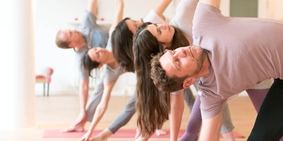 Yoga course - Yogastil: Vinyasa Flow - Köln Lindenthal - Shine! Yoga Lindenthal