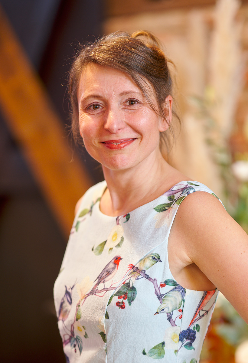 yoga - Vrinda Devi
Inhaberin der Yogaschule Devi  - Yogaschule DEVI Dearmouring Massage