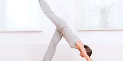 Yoga course - Yogastil: Hormonyoga - Hamburg-Stadt Grindel - Yoga Balance + Meditation