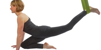 Yogakurs - vorhandenes Yogazubehör: Decken - Deutschland - Die Taube - Ganzheitliches Training Daniela Weißenborn