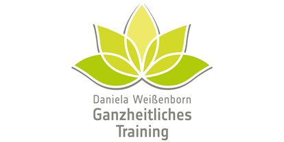 Yogakurs - Yogastil: Aerial Yoga - Logo Ganzheitliches Training Daniela Weißenborn - Ganzheitliches Training Daniela Weißenborn