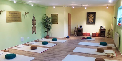 Yoga course - Kurse mit Förderung durch Krankenkassen - Riegelsberg - Praxis für Podologie, Ayurveda und Yoga