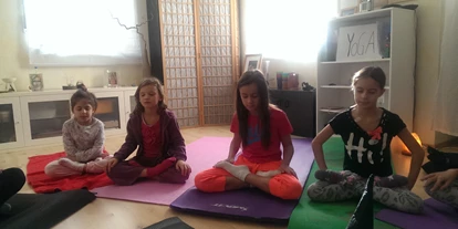 Yogakurs - Kurse für bestimmte Zielgruppen: Kurse für Kinder - Ispringen - Sabai-Spa
