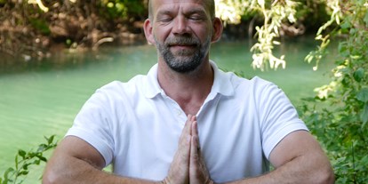 Yoga course - Kurssprache: Deutsch - Region Bodensee - Kundalini Yoga - Daniel Graze