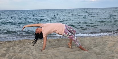 Yogakurs - Kurse für bestimmte Zielgruppen: Feminine-Yoga - Lörrach - Dakini Yoga Zuhal Tepass 
