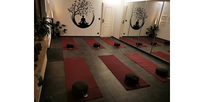 Yogakurs - Erreichbarkeit: gut zu Fuß - Schenefeld (Kreis Pinneberg) - Sanfte Einführung in Yoga