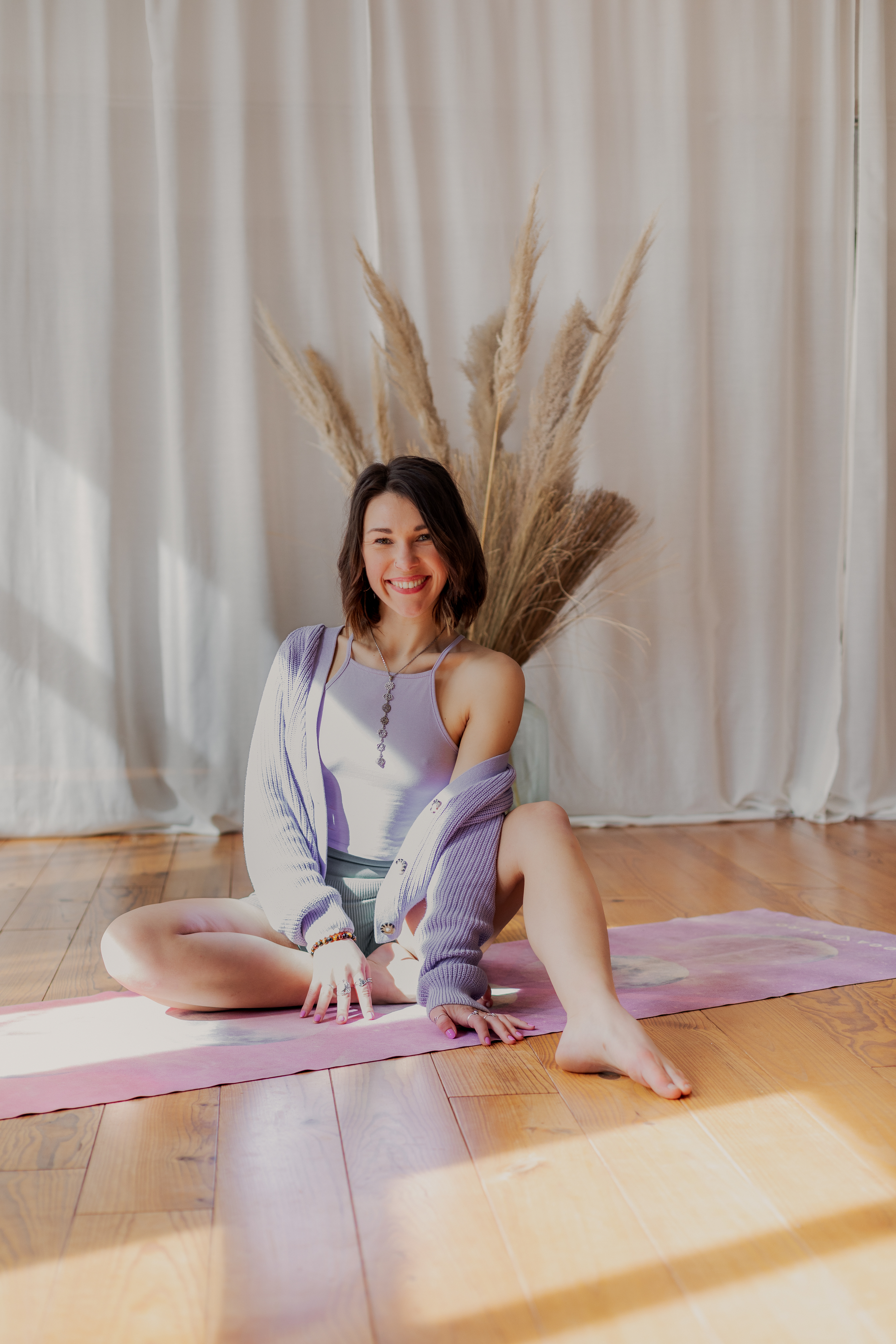 yoga - Namasté, ich bin Valeria (30) - Weiblicher Raum Hatha Yoga 