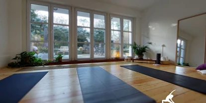 Yogakurs - vorhandenes Yogazubehör: Yogamatten - Lilienthal Deutschland - Gabriele Pradel - YOGA - COACHING