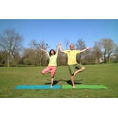 Yoga - Yogakurs auf dem Schlossgarten in Mannheim - Here and Now Yoga in Mannheim