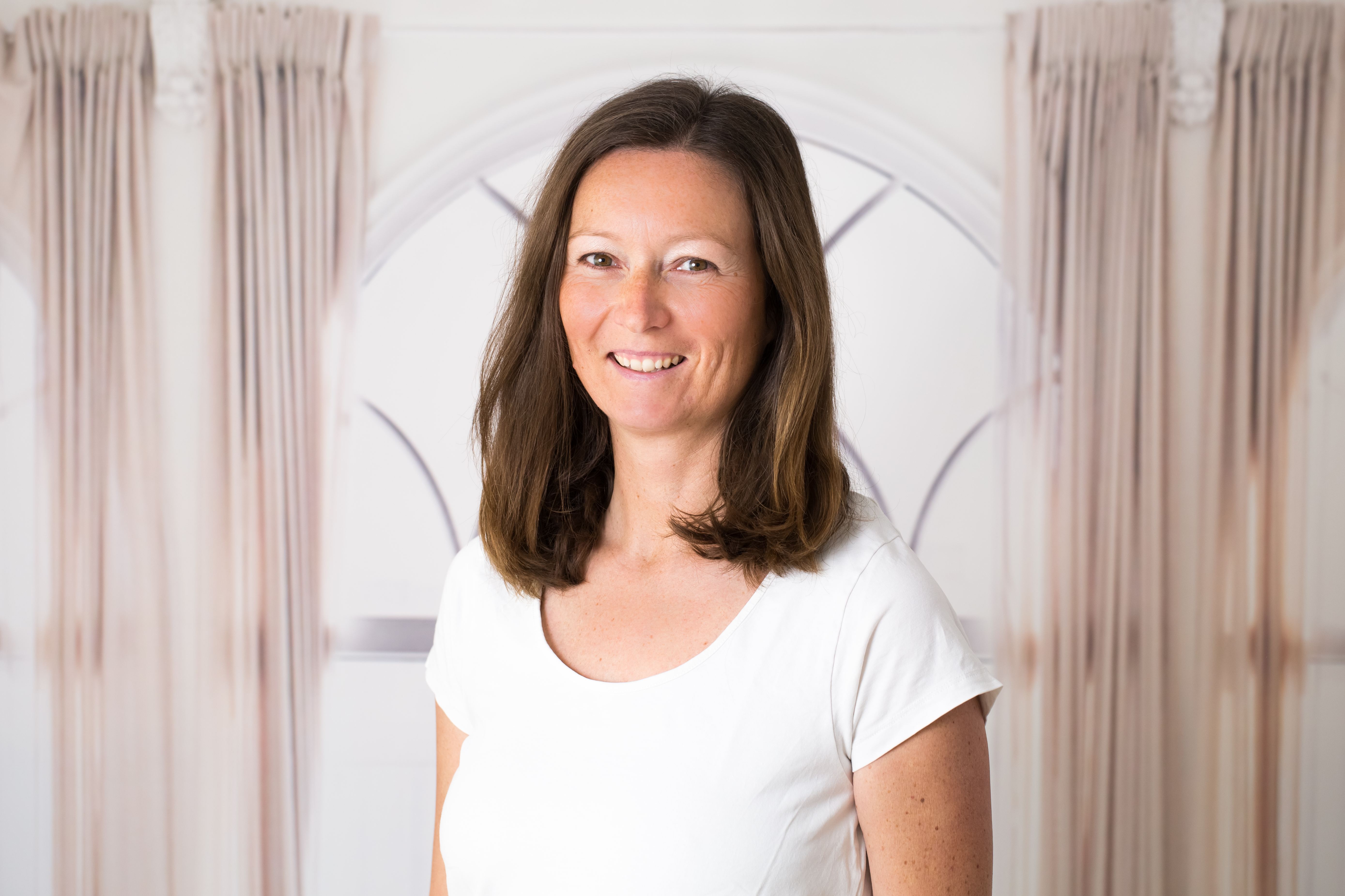 yoga - Ayur-Yogatherapie für lockere, gesunde Schultern mit Julia Backhaus