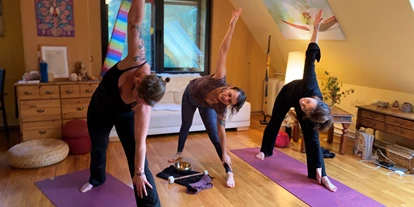 Yogakurs - vorhandenes Yogazubehör: Meditationshocker - Friedrichswalde - Nalini Yoga Ausbildung 12.-21. Juli 2023
