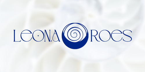 Yoga - Logo Leona Roes körperorientiertes & traumasensibles Coaching und Somatic Yoga - Leona Roes - Somatic Yoga, körperorientiertes Coaching & Kakao Rituale