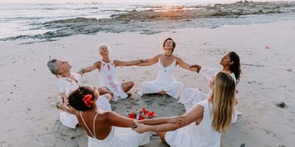 Yoga course - Frauenkreis am Strand :)  - 'Love yourself' Frauenyogaretreat in Marokko