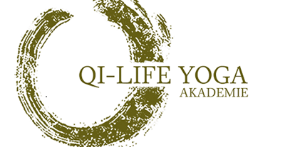 Yogakurs - Ausbildungssprache: Deutsch - Logo - Qi-Life Yogalehrer Ausbildung 220h