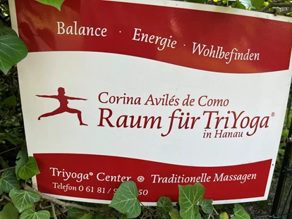 Yogakurs - spezielle Yogaangebote: Yogatherapie - Maintal Dörnigheim - CorinaYoga-Raum für TriYoga in Hanau
 - Raum für TriYoga in Hanau CorinaYoga
