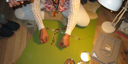 Yogakurs - gesprochene Sprache(n): Deutsch - Deutschland - DIY Workshop - Make a little Wish - Mala Workshop Marbach am Neckar 