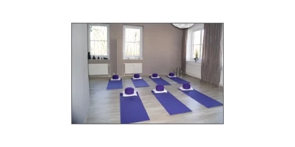Yoga course - Kurse mit Förderung durch Krankenkassen - Neumünster - Art of Balance