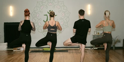 Yoga course - Frechen - Yogaclass  - JayJay Yoga Studio Cafe & Shop