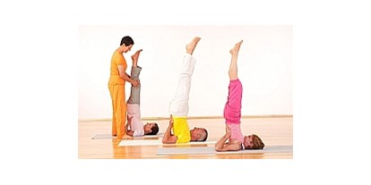 Yogakurs - Kurse mit Förderung durch Krankenkassen - Berlin-Stadt Weissensee - Drop-In Yoga Stunde: zeitlich flexibel, von extra-sanft bis fortgeschritten - Sivananda Yoga Vedanta Zentrum Berlin