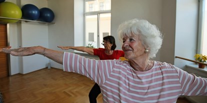 Yoga course - Erreichbarkeit: gut zu Fuß - Austria - habohami ♥ YOGA FÜR SENIOREN 60+ - habohami ♥ YOGA FÜR SENIOREN 60+