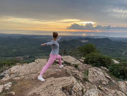 Yogakurs - Yogastil: Meditation  - Yoga & Meditation in einem alten Kloster auf Mallorca