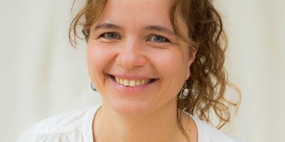Yoga course - Ambiente: Kleine Räumlichkeiten - Schweinfurt - Susanne Fell