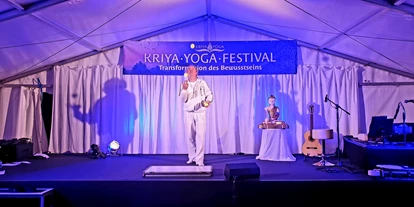 Yoga course - Yoga Elemente: weiteres - Kriya Yoga Festival 2024 - Transformation des Bewusstseins