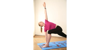 Yogakurs - Art der Yogakurse: Geschlossene Kurse (kein späterer Einstieg möglich) - Wien Rudolfsheim-Fünfhaus - Asanas - Gesund Bewegt 
