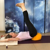 Yoga - Gestützter Schulterstand, Yin Yoga - Tatjana Heßler-Dörre
