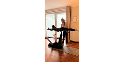 Yoga course - vorhandenes Yogazubehör: Yogagurte - Winsen (Luhe) - Pauline Willrodt / Vinyasa Yoga, Acroyoga, Family Acroyoga, Thaiyogamassage