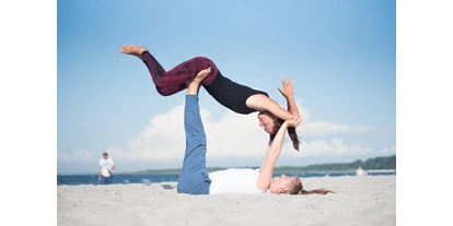 Yogakurs - geeignet für: Anfänger - Seevetal - Pauline Willrodt / Vinyasa Yoga, Acroyoga, Family Acroyoga, Thaiyogamassage