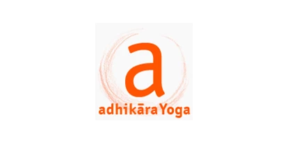 Yogakurs - Kurse für bestimmte Zielgruppen: Momentan keine speziellen Angebote - adhikāra ist ein Sanskrit-Begriff und bedeutet, das Leben gemäß des individuellen Bewusstseins und der eigenen Fähigkeiten selbstbestimmt zu führen. Die "Führungsgewalt" oder "-Berechtigung", wie das Wort auch direkt übersetzt wird, findet in dem Maße statt, wie es dem Entwicklungsstand entspricht. Sri Aurobindo, der Lehrer des integralen Yoga, betont aber die Möglichkeit, das Bewusstsein und auch neue Fähigkeiten zu entwickeln, die das Leben über die materielle Ebene hinaus ebenso um seelische und geistige Werte erweitern. Es ist mir daher ein Anliegen einen Sinn für seelisch-geistige Werte zu erwerben daher auch über die innere Bedeutung der Übungen im Unterricht zu thematisieren. - adhikāra Yogastudio