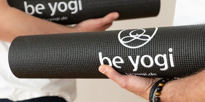 Yoga course - vorhandenes Yogazubehör: Stühle - Baden-Württemberg - be yogi Grundausbildung