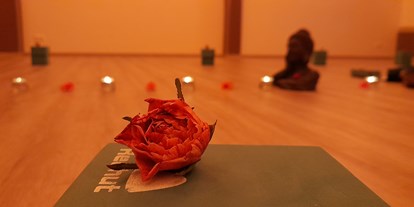 Yogakurs - Yogastil: Meditation - Thüringen Süd - "Be in Balance"                         Kerstin Neumann              zertifizierte Yogalehrerin