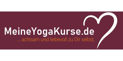 Yogakurs - vorhandenes Yogazubehör: Yogablöcke - Strausberg - Hier findest Du Hatha Yoga Präventionskurse, insbesondere für Frauen mit Schwerpunkt Yoga für Schwangere und Yoga nach der Geburt.  - MeineYogaKurse.de - Yoga mit Gigi