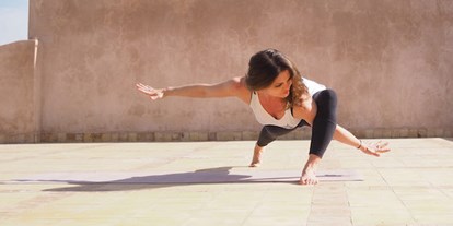 Yoga course - geeignet für: dickere Menschen - Urban Marrakesch Yoga Retreat | NOSADE