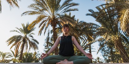 Yoga course - vorhandenes Yogazubehör: Yogagurte - Urban Marrakesch Yoga Retreat | NOSADE
