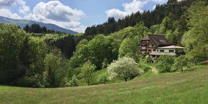 Yoga course - geeignet für: Männer - Germany - Das Steinweiden Retreat Center - Re-balance Yourself: Yoga, Ayurveda & Coaching Retreat im Schwarzwald 