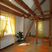 Yoga - Yoga-Raum - Yoga für Körper und Geist