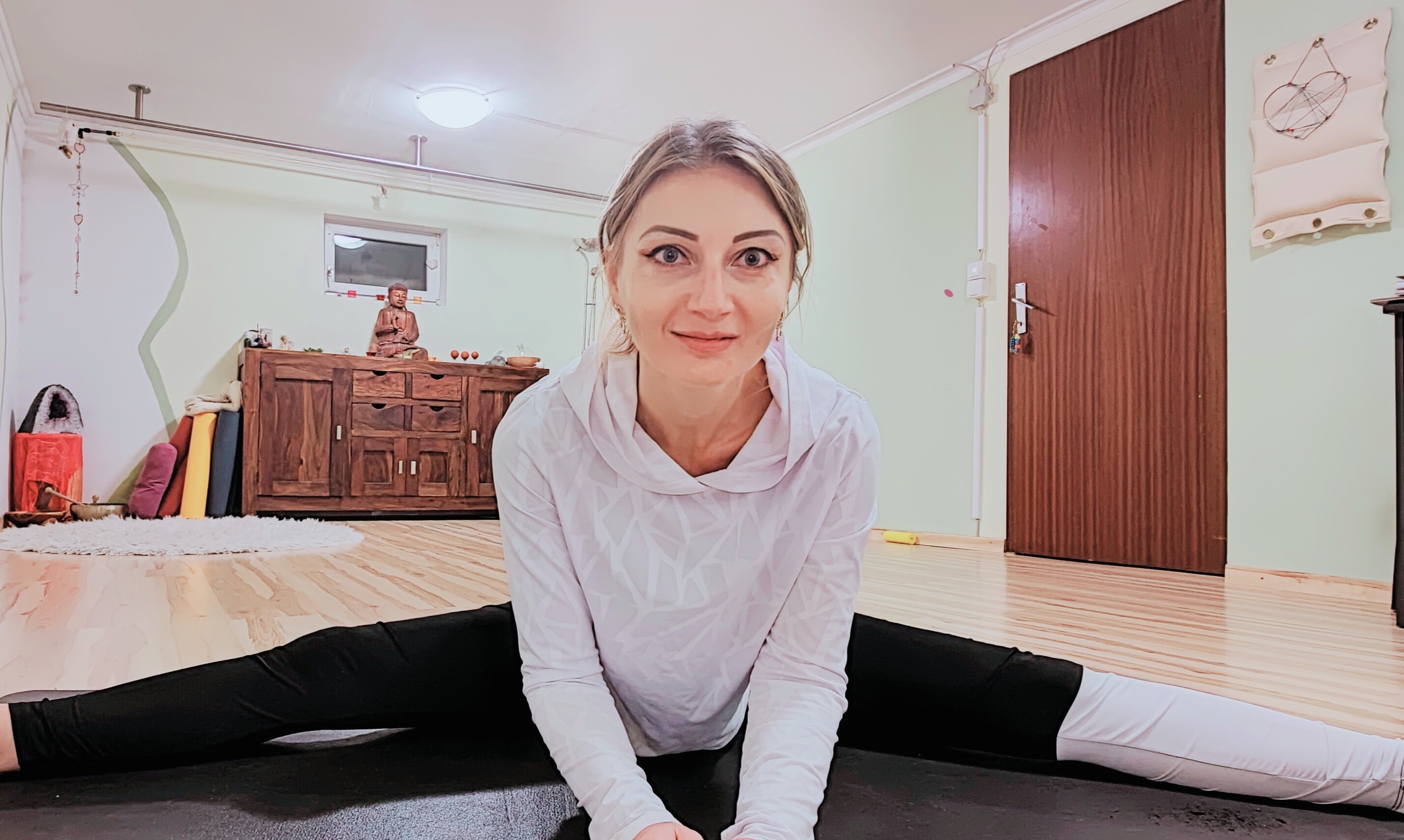 yoga - Stelzer Klementina