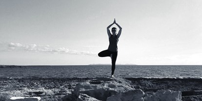 Yogakurs - Art der Yogakurse: Offene Kurse (Einstieg jederzeit möglich) - Binnenland - Yoga Yourself  Melanie Fröhlich