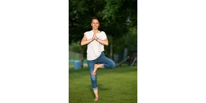 Yoga course - vorhandenes Yogazubehör: Decken - Germany - Tanja Mazzei