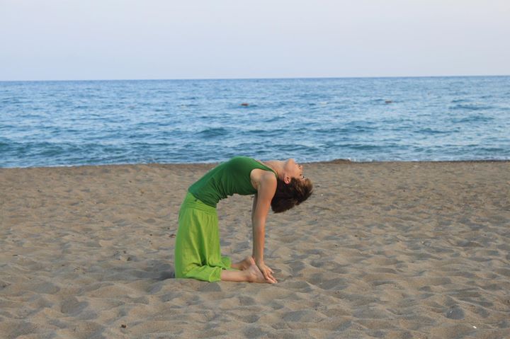 yoga - https://scontent.xx.fbcdn.net/hphotos-frc3/t31.0-8/s720x720/1167681_10151504719371895_1190410686_o.jpg - Yoga Vidya Berlin