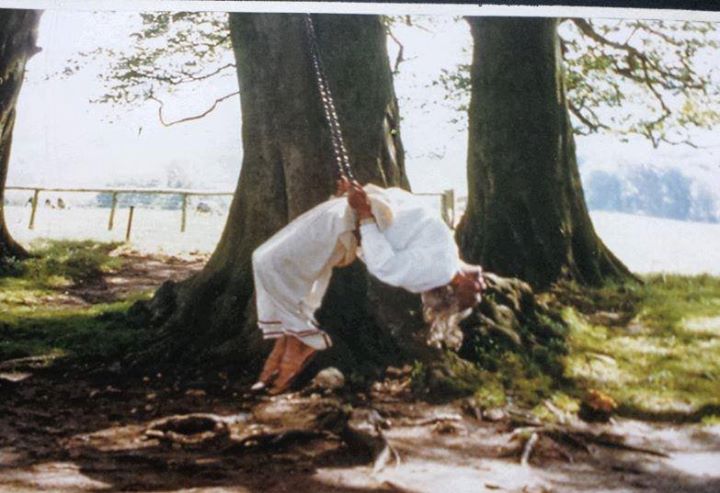 Yoga - https://scontent.xx.fbcdn.net/hphotos-xap1/v/t1.0-9/s720x720/936652_800633816633990_8076079836674992998_n.jpg?oh=4fb3106143086850a7978380904b208b&oe=576B3B93 - Yoga Friedrichshain  - Iyengar Yoga