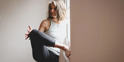Yoga course - vorhandenes Yogazubehör: Yogagurte - Eppstein Bremthal - Weichheit - Annette Päßler