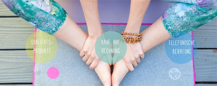 yoga - https://scontent.xx.fbcdn.net/hphotos-xpf1/t31.0-8/s720x720/12492027_574675456023033_8928847546075659698_o.jpg - Little yoga store